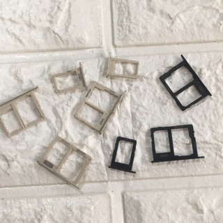 Khay Sim Samsung J600 Zin Hàng Cao Cấp