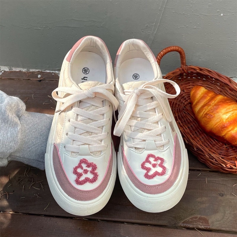 Giày thể thao nữ Ulzzang thêu hoa nhỏ dễ thương năng động trẻ trung hot trend đẹp