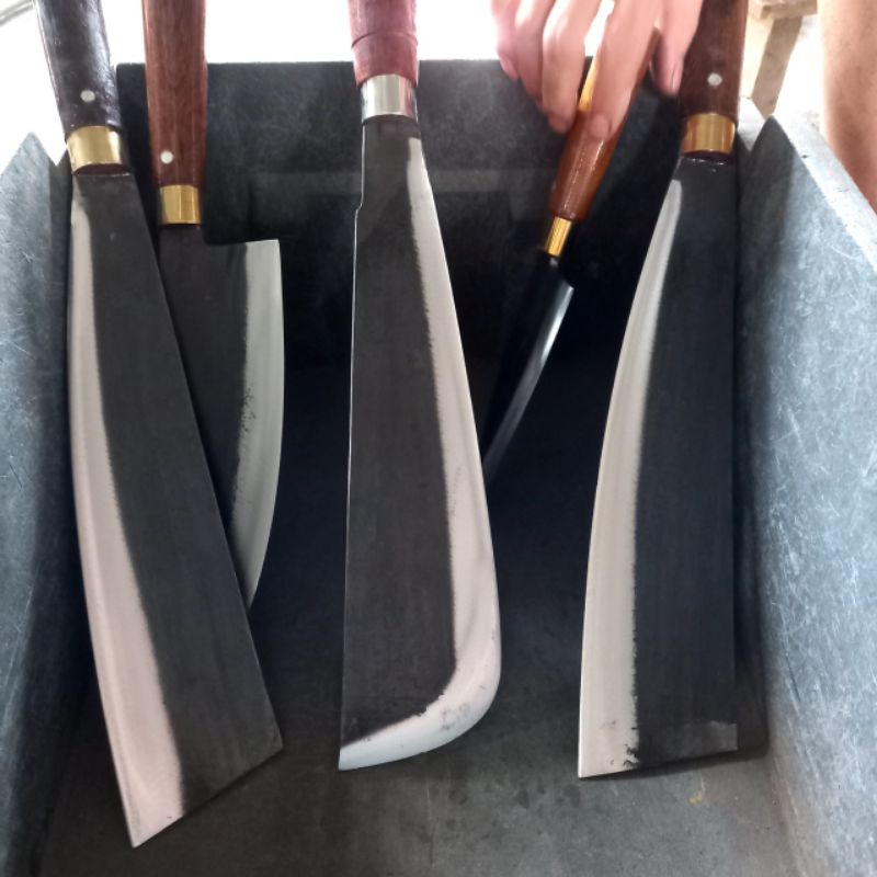 Dao YẾM chặt xương ,chặt cây ,chất thép nhíp ôtô chuẩn sắc bén