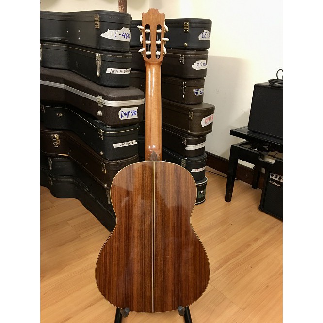 Guitar Classic Yamaha C400