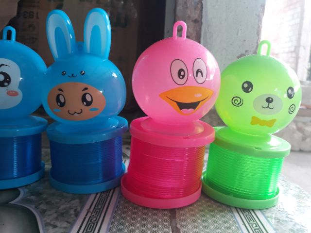 Lòng đèn lo xo đèn Led kèm pin