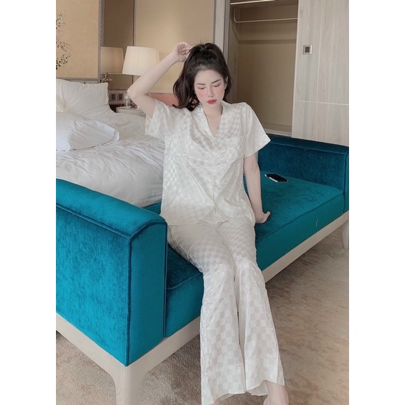 Set bộ mặc nhà nữ pijama tay ngắn quần dài lụa gấm freesize 40-60kg tùy chiều cao