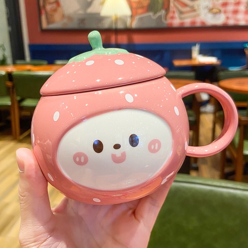 Ly Sứ Kiểu Nắp Trái Dâu Xinh Xắn