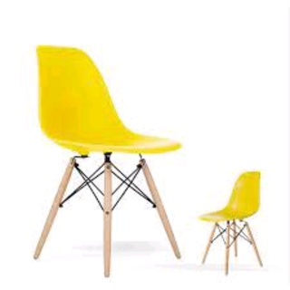 Ghế nhựa chân gỗ Eames