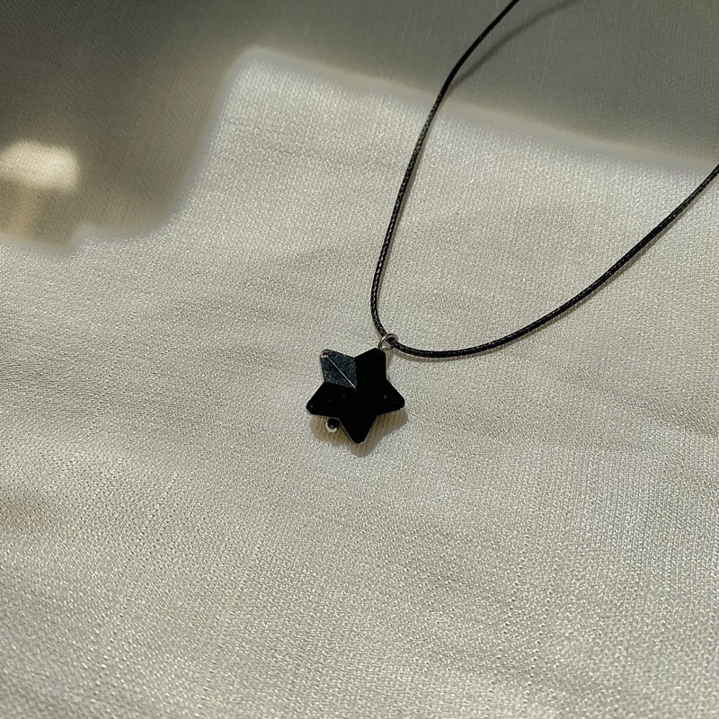 Dây chuyền sáp đen phối ngôi sao /2612