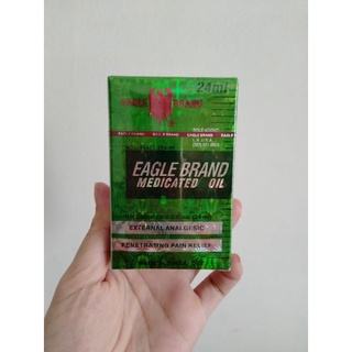 Dầu gió xanh mỹ con ó eagle brand medicated oil
