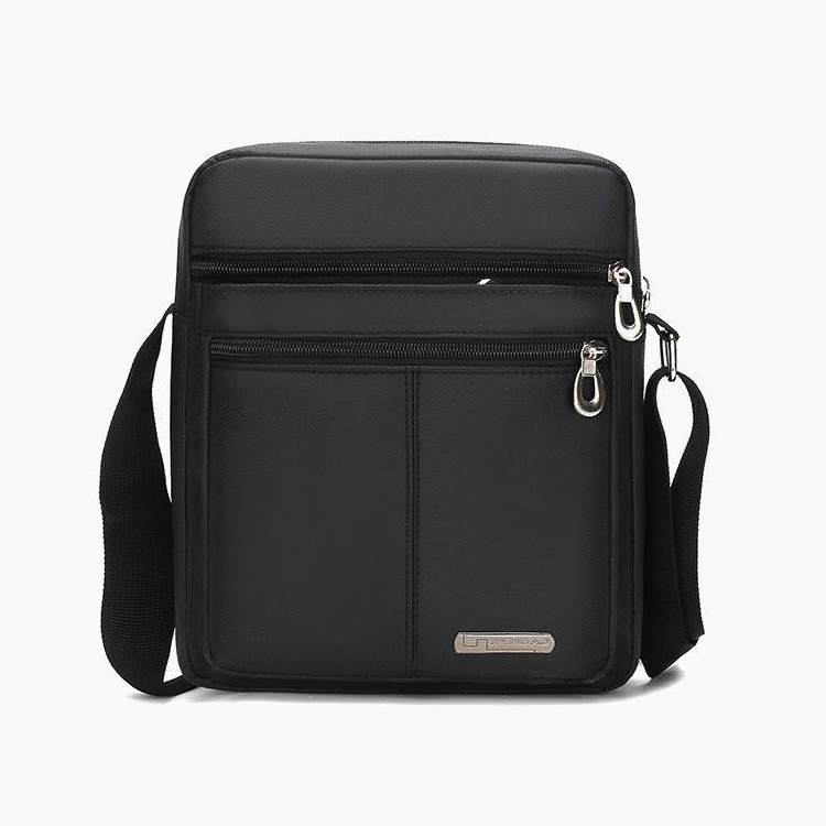 Túi đeo chéo nam chống nước chống xước Form đứng size 25cm TUI-19