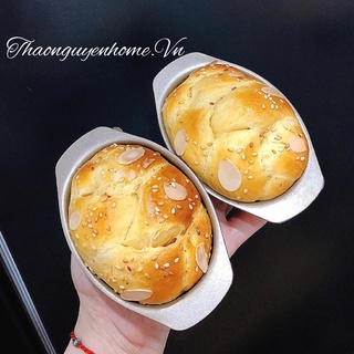 Khuôn oval mini chống dính vàng có tay cầm