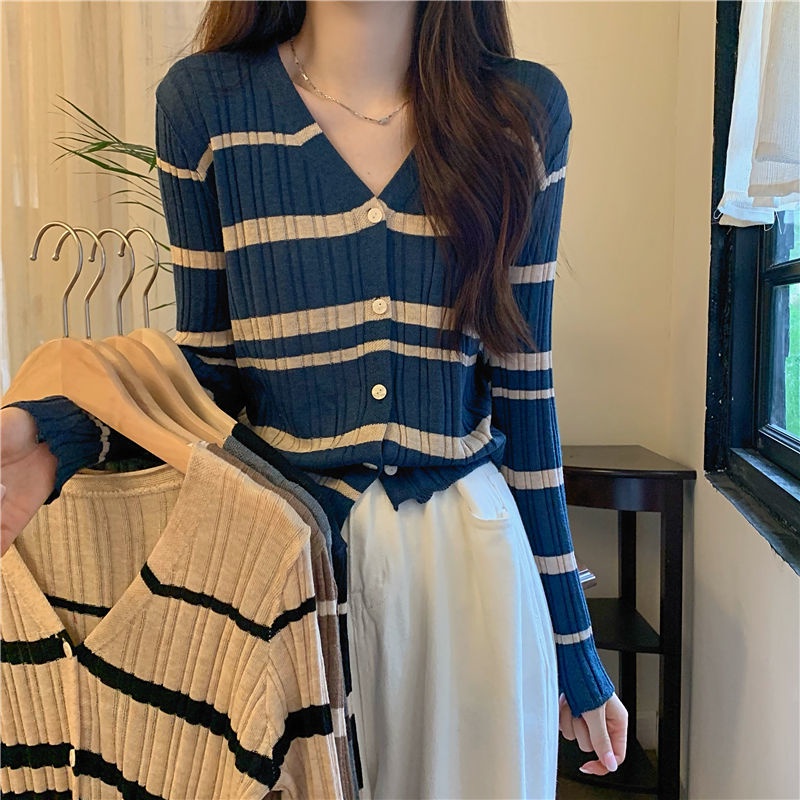 Áo Khoác Cardigan Dệt Kim Mềm Mại Tay Dài Cổ Chữ V Họa Tiết Kẻ Sọc Phong Cách Hàn Quốc Thời Trang Mùa Thu