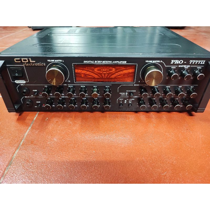Âm ly CDL PRO-7777 II 12sò ( kèm dây nguồn và dây kết nối 3.5 )