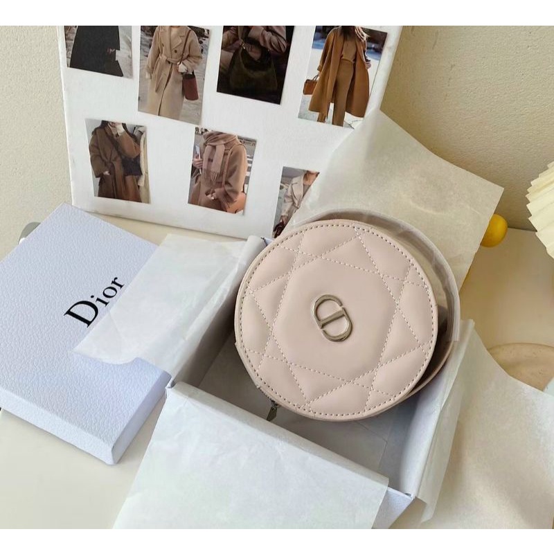 túi Dior siêu xinh