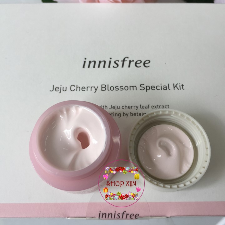 Bộ Dưỡng Ẩm, Trắng Da HOA ĐÀO - INNISFREE JEJU CHERRY BLOSSOM Special Kit (Hàn Quốc 100%, Best Seller của Innisfree)