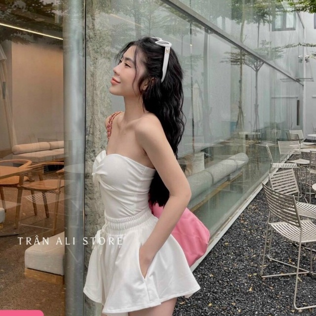 Set áo croptop quây áo cúp ngực kèm quần short dễ thương sexy cho nàng đi chơi năng động