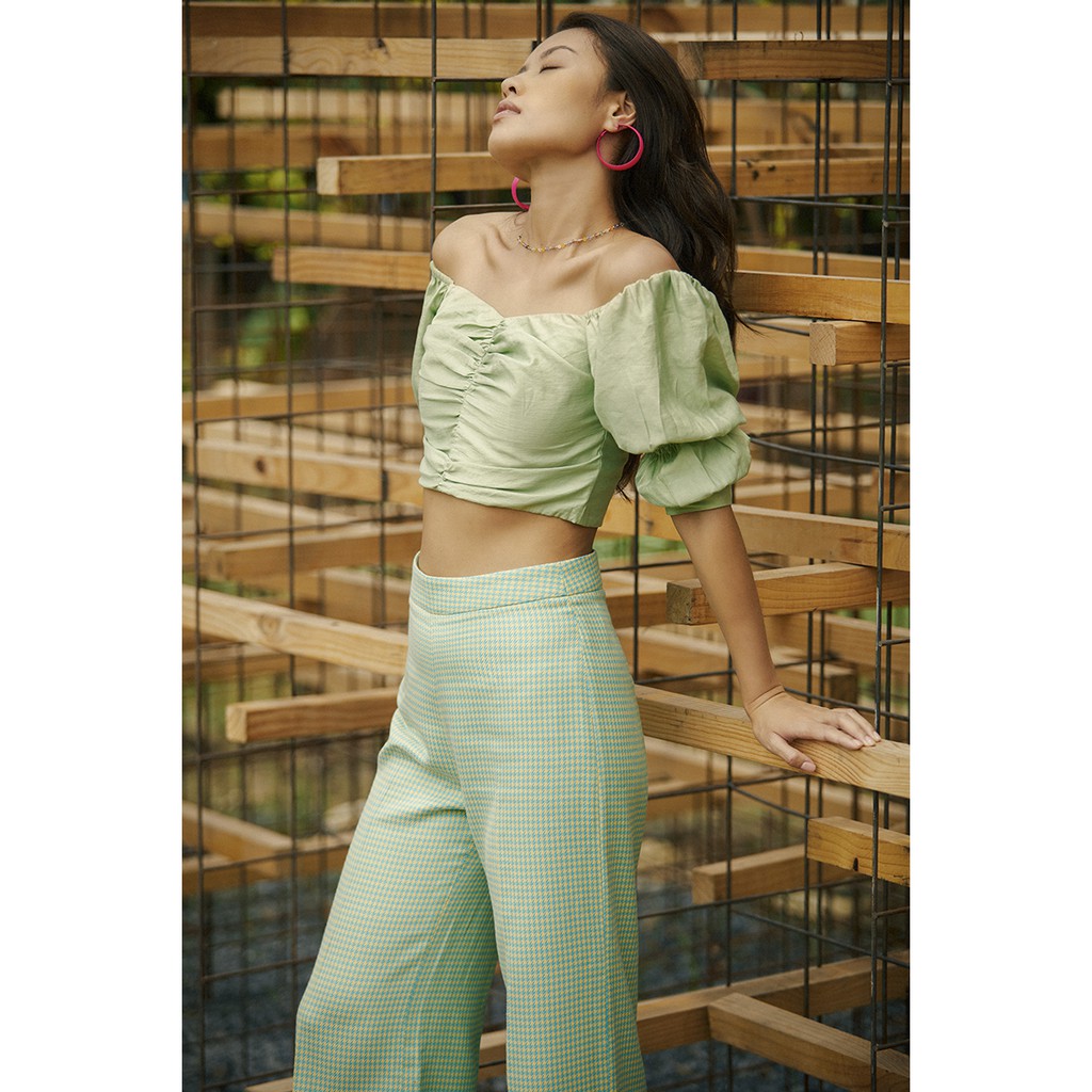 Áo trễ vai croptop _MONOTALK T20010TK