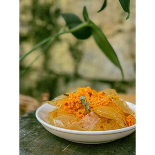 Bánh Tráng Khô Gà