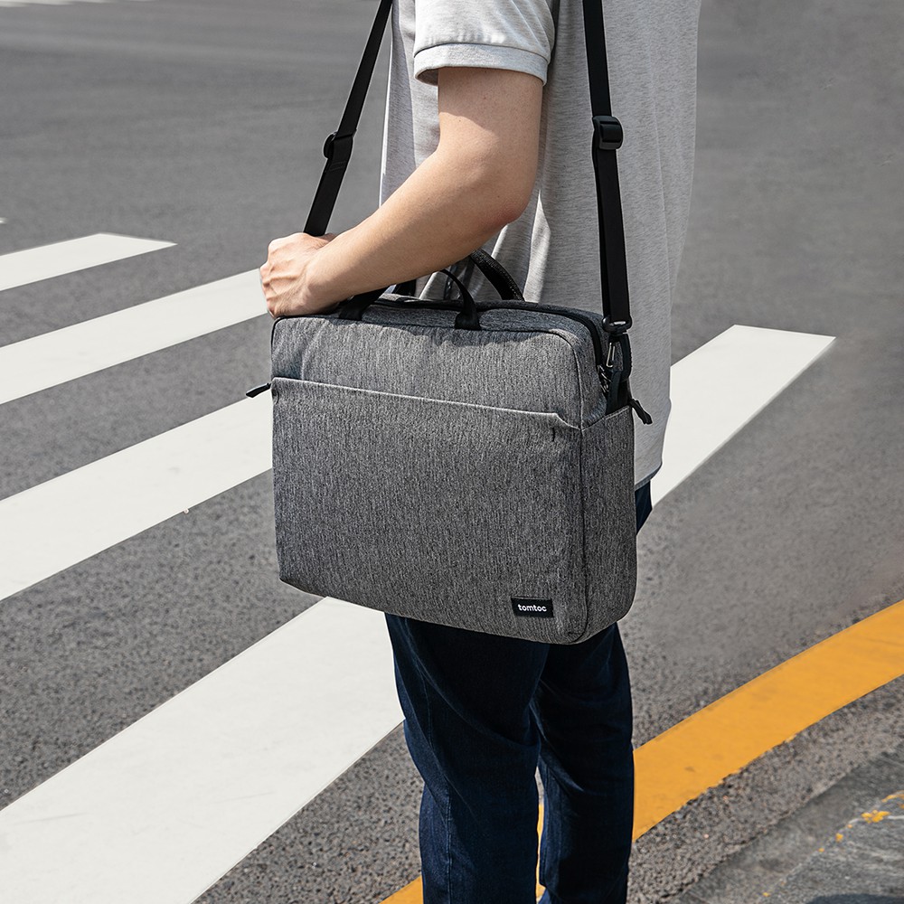 TÚI XÁCH TOMTOC (USA) SHOULDER BAG FOR ULTRABOOK 13&quot;/15&quot; GRAY