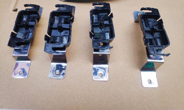 Đế bắt tường combo cho thiết bị phát sóng Aruba