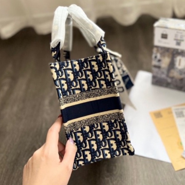 Túi Xách QUẢNG CHÂU CAO CẤP Dior Mini Thêu