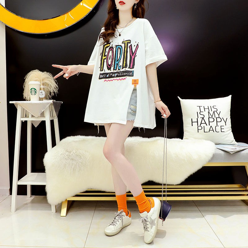 Loose design sense niche short-sleeved t-shirt women s summer 2021 new style, age-reducing, wild, large-size top trendy