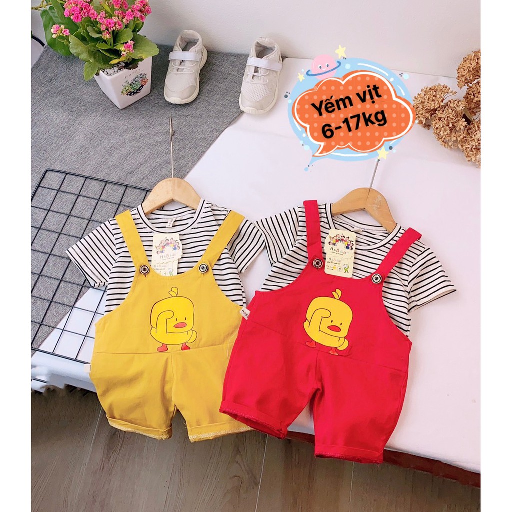 Set yếm kaki hình vịt kèm áo phông cho bé