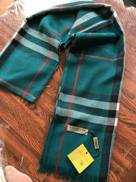 Combo khăn với găng tay 665k