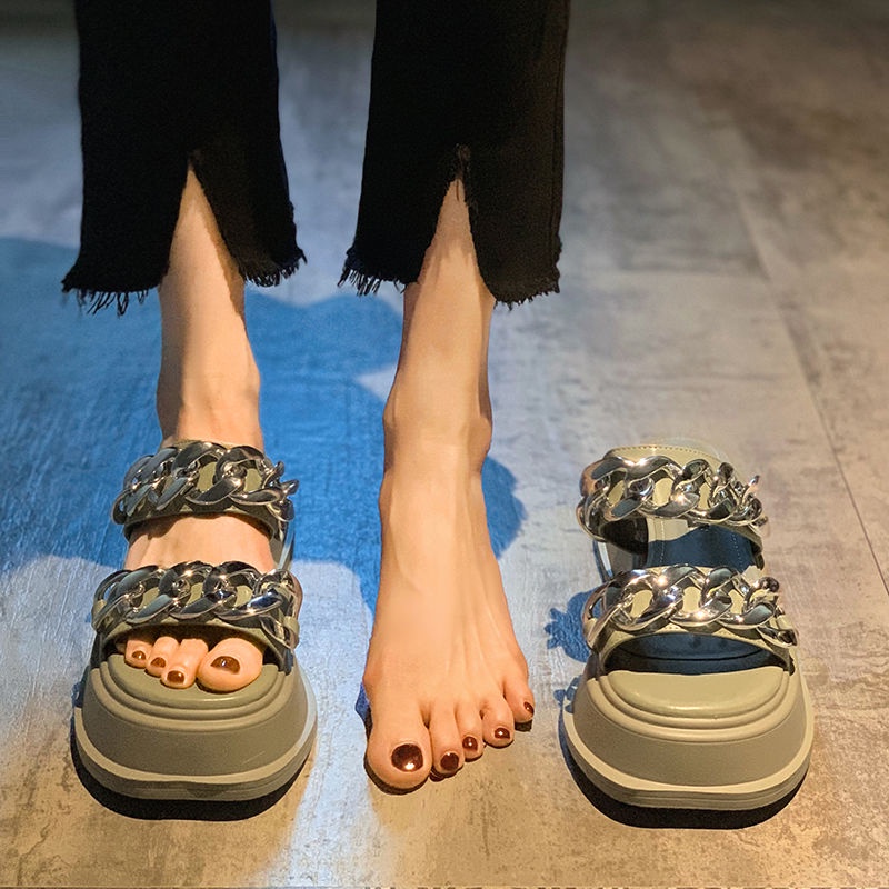Dép Sandal Mùa Hè Đế Dày Chống Trượt Quai Kim Loại Thời Trang Cho Nữ