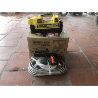 máy rửa xe Sakura