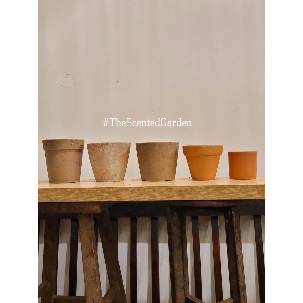 Chậu đất nung dáng trụ Lái Thiêu  DN01