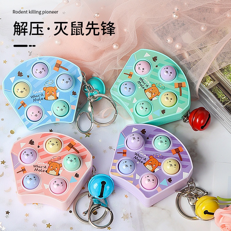 Móc Khóa Hình Chú Chuột Dễ Thương Giúp Rèn Luyện Trí Não Cho Bé