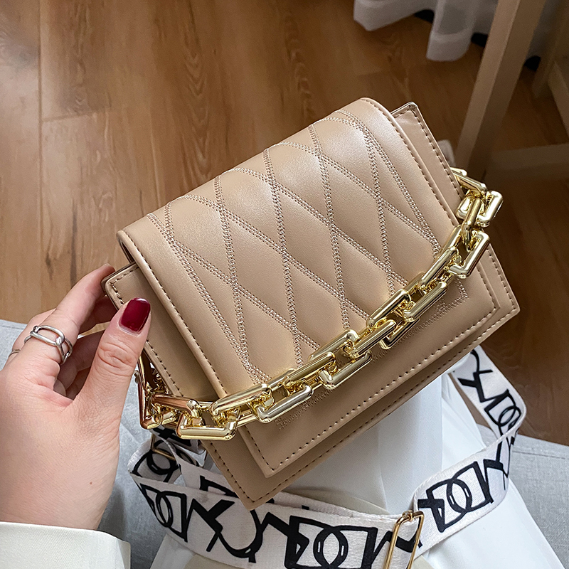 Túi Đeo Chéo Phối Dây Xích Thời Trang Dành Cho Nữ