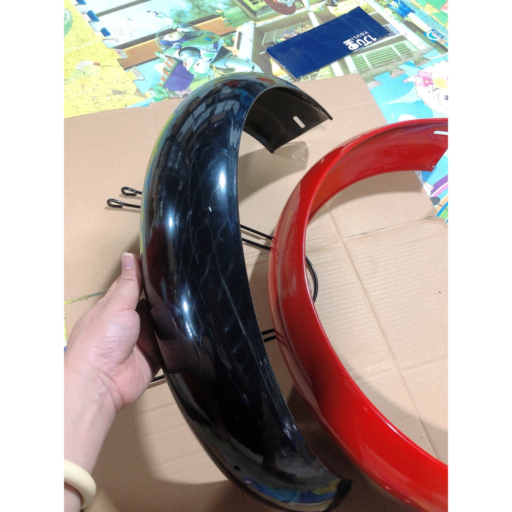 Chắn bùn Sau Xe điện 133M Kèm tanh và ốc