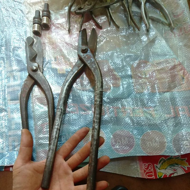 Kéo cắt sắt , kéo cắt tôn nhật bãi