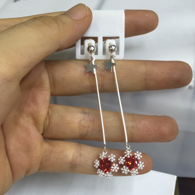 Khuyên tai dài hoa tuyết bạc ta đen đỏ