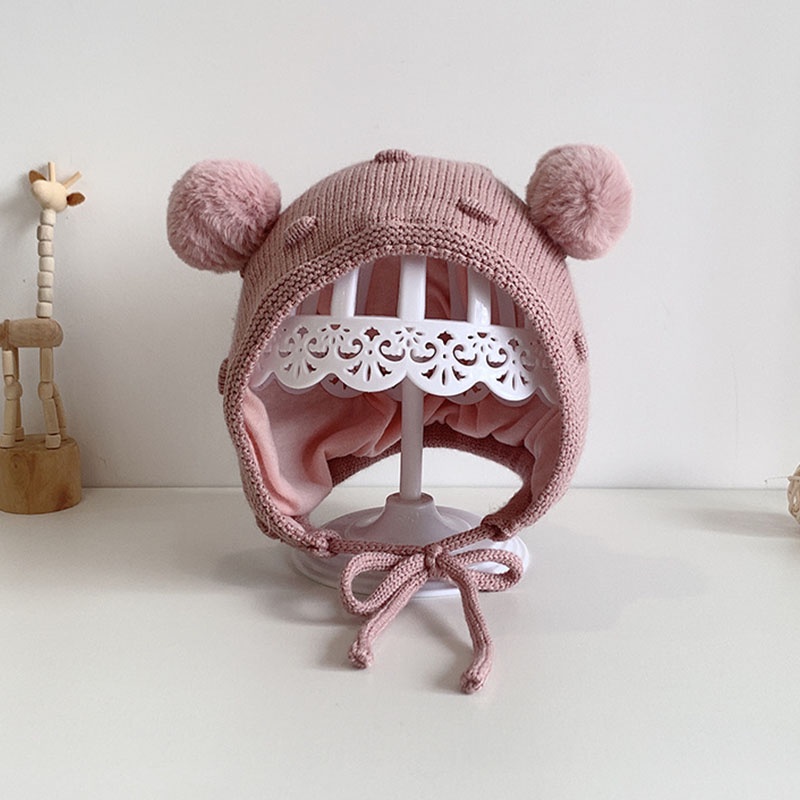 Mũ beanie dễ thương giữ ấm tai cho các bé