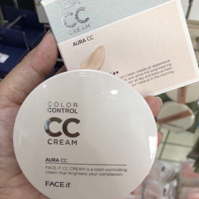 Phấn nước Aura CC Color Control Cream