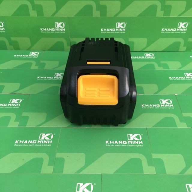 Vỏ pin Dewalt 20V 5S - 2P Led, vỏ trượt 2 hàng  - 10 cell