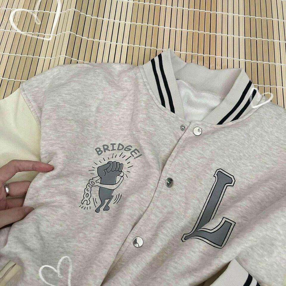 [RẺ NHẤT SHOPEE] Bomber Nỉ Chữ L Viền Cổ Siêu Chất samsam4896 | BigBuy360 - bigbuy360.vn
