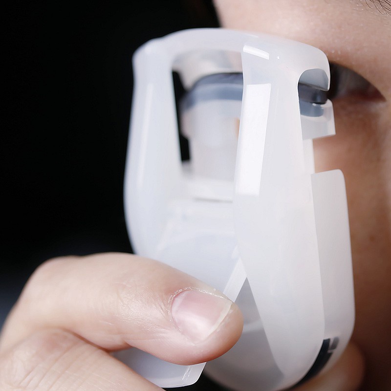 Dụng Cụ Bấm Mi Mini Bằng Nhựa Dễ Thương Tiện Dụng