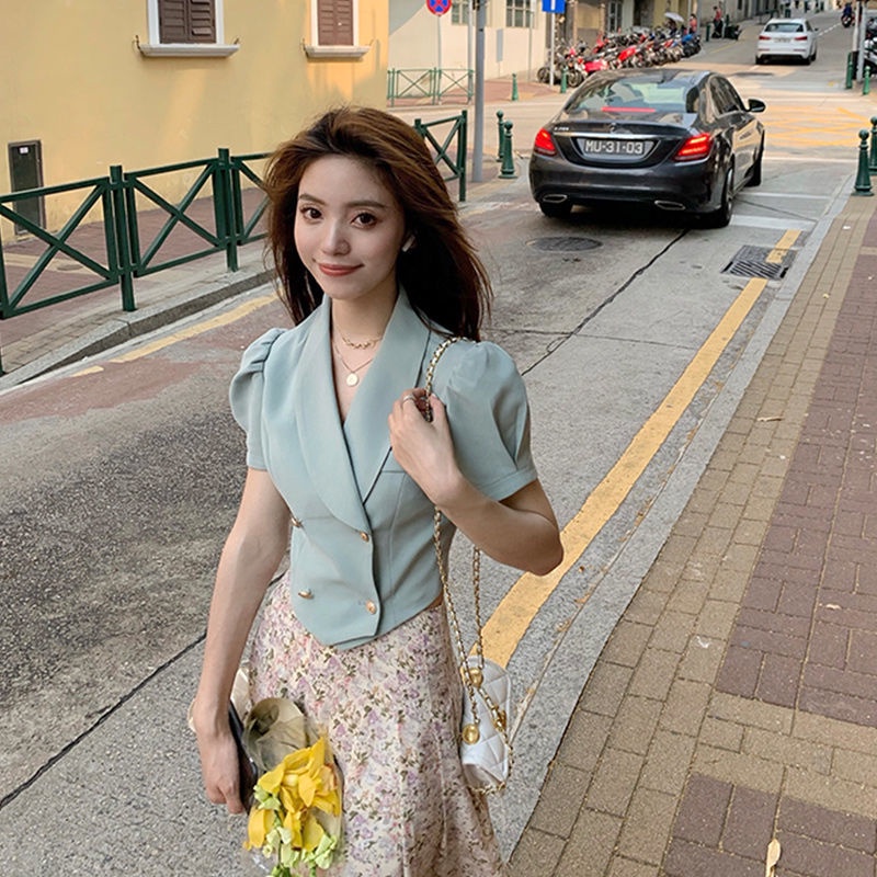 Áo khoác ngắn tay phồng hai hàng nút màu sắc ngọt ngào thời trang mùa hè dành cho nữ | BigBuy360 - bigbuy360.vn