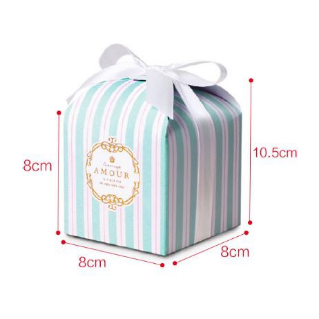 Hộp đựng bánh kẻ