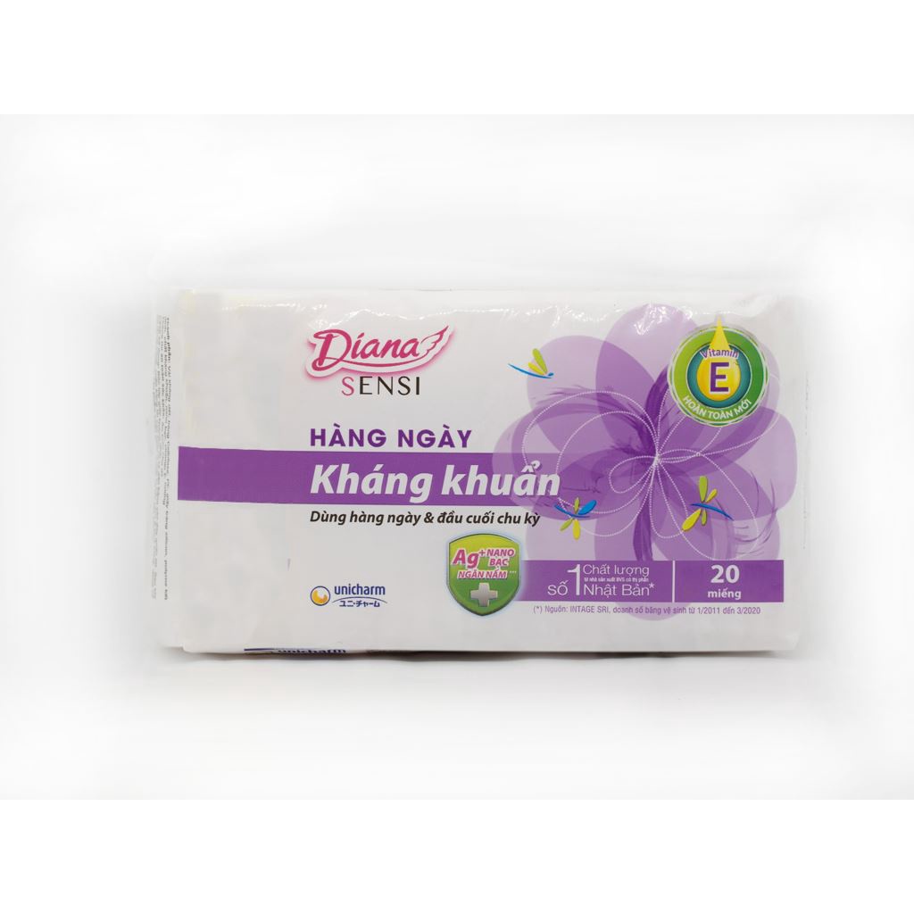 Băng vệ sinh hằng ngày Diana Sensi kháng khuẩn không cánh 20 miếng