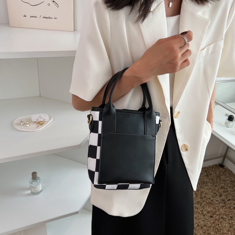 Túi đeo vai IELGY kẻ sọc ca rô màu tương phản thời trang đơn giản cho nữ