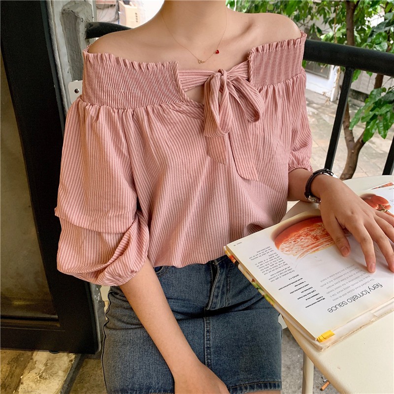 Áo trễ vai cột nơ cổ tay phồng