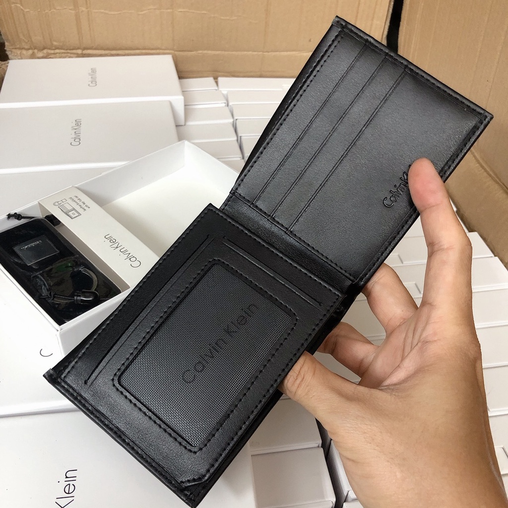 Ví nam ngang da mịn có ngăn ảnh kèm móc khóa full box túi giấy hãng