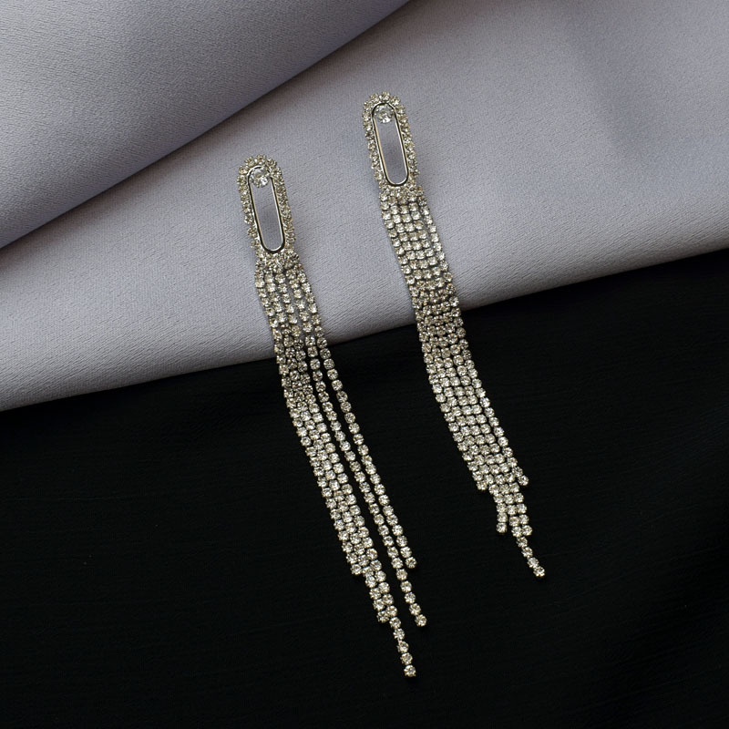 Bông Tai Dài Đính Đá Toàn Diện Phong Cách Âu Mỹ