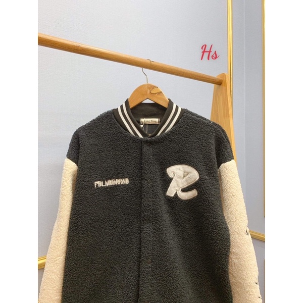 Áo khoác lông chữ R HS6