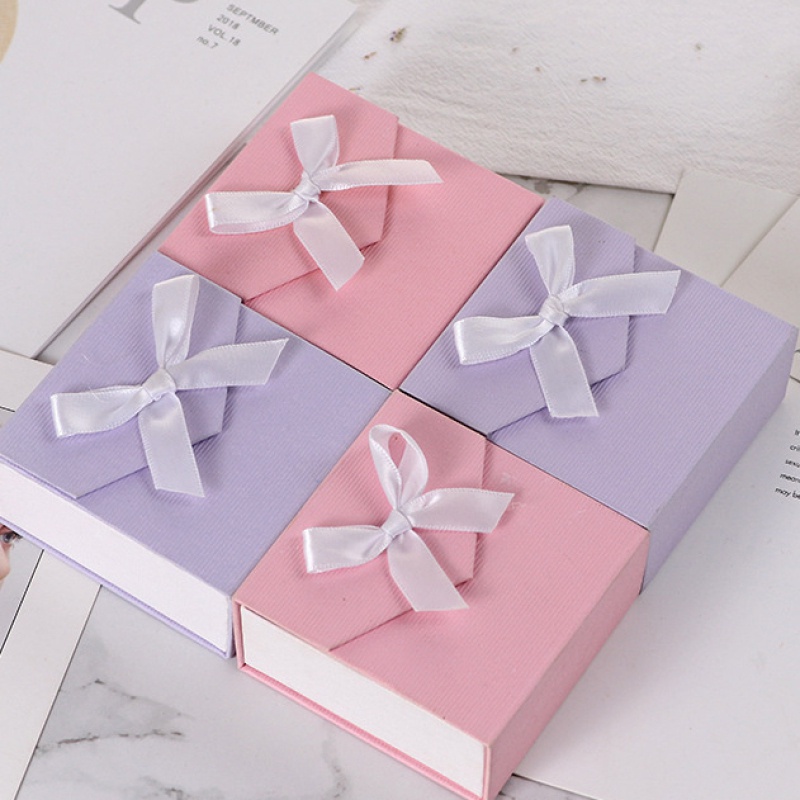 Hộp Đựng Trang Sức Nắp Lật Có Nơ Và Ruy Băng Xinh Xắn