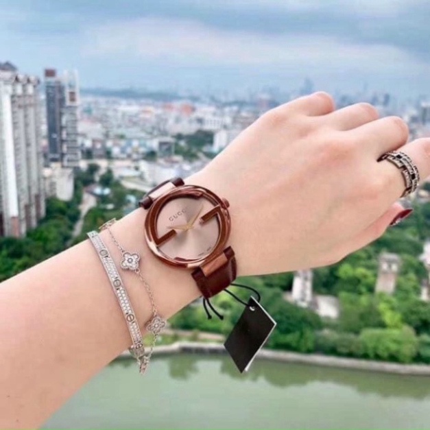 Đồng hồ nữ guccy dây da siêu xinh bảo hành 12 tháng tặng kèm hộp và pin lỗi 1 đổi 1 hoàn toàn miễn phí