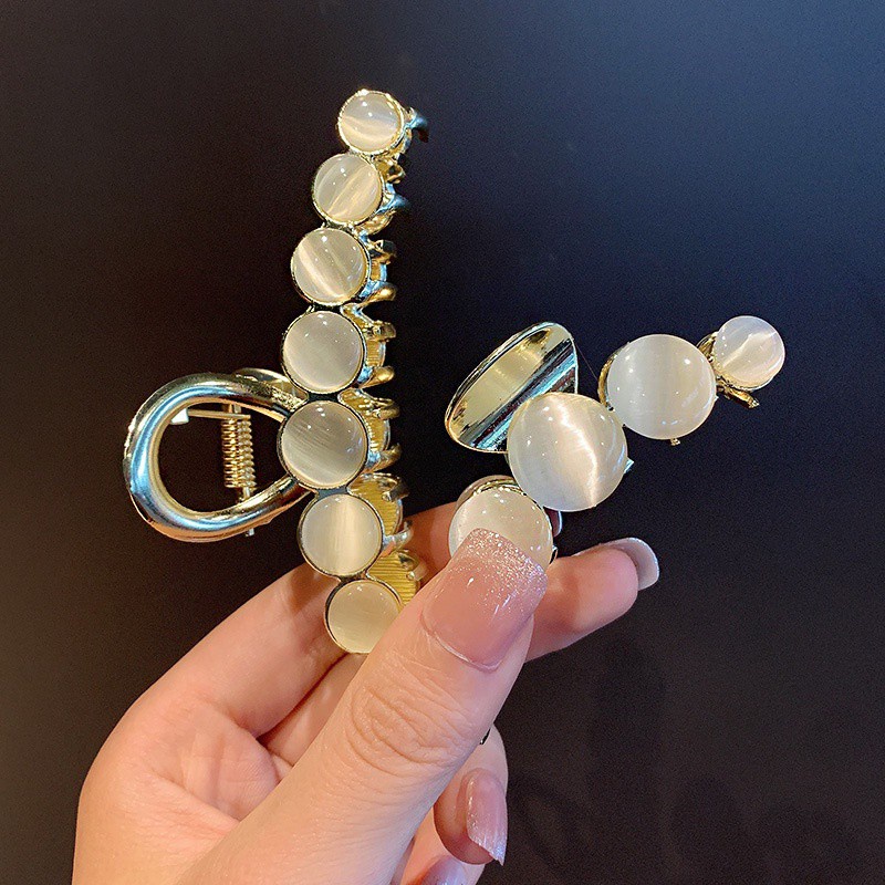 Kẹp Tóc Lớn Đính Đá Opal Hình Cá Mập Mới 2021