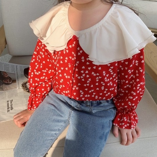 Áo Sơ Mi Chấm Bi Tay Loe Cổ Rộng Xinh Xắn Cho Bé Gái